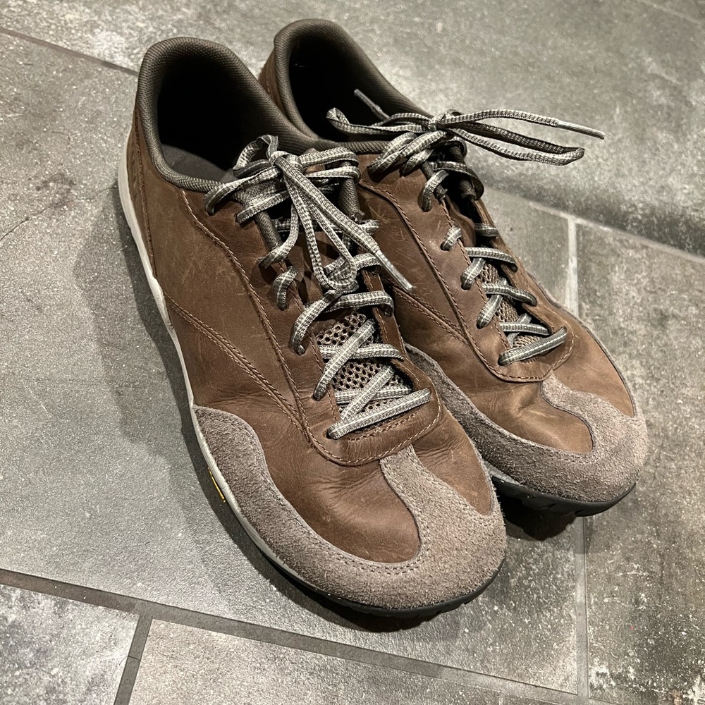 Merrell - Picture 2 of 5